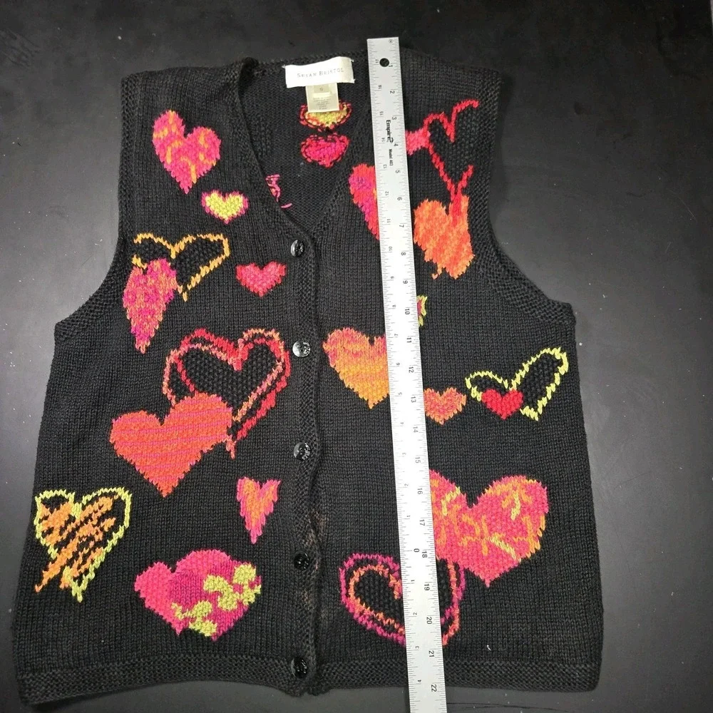 Vintag Susan Bristol Sweater Vest Hearts Small Valentines Day Red Pink Black - Picture 2 of 6